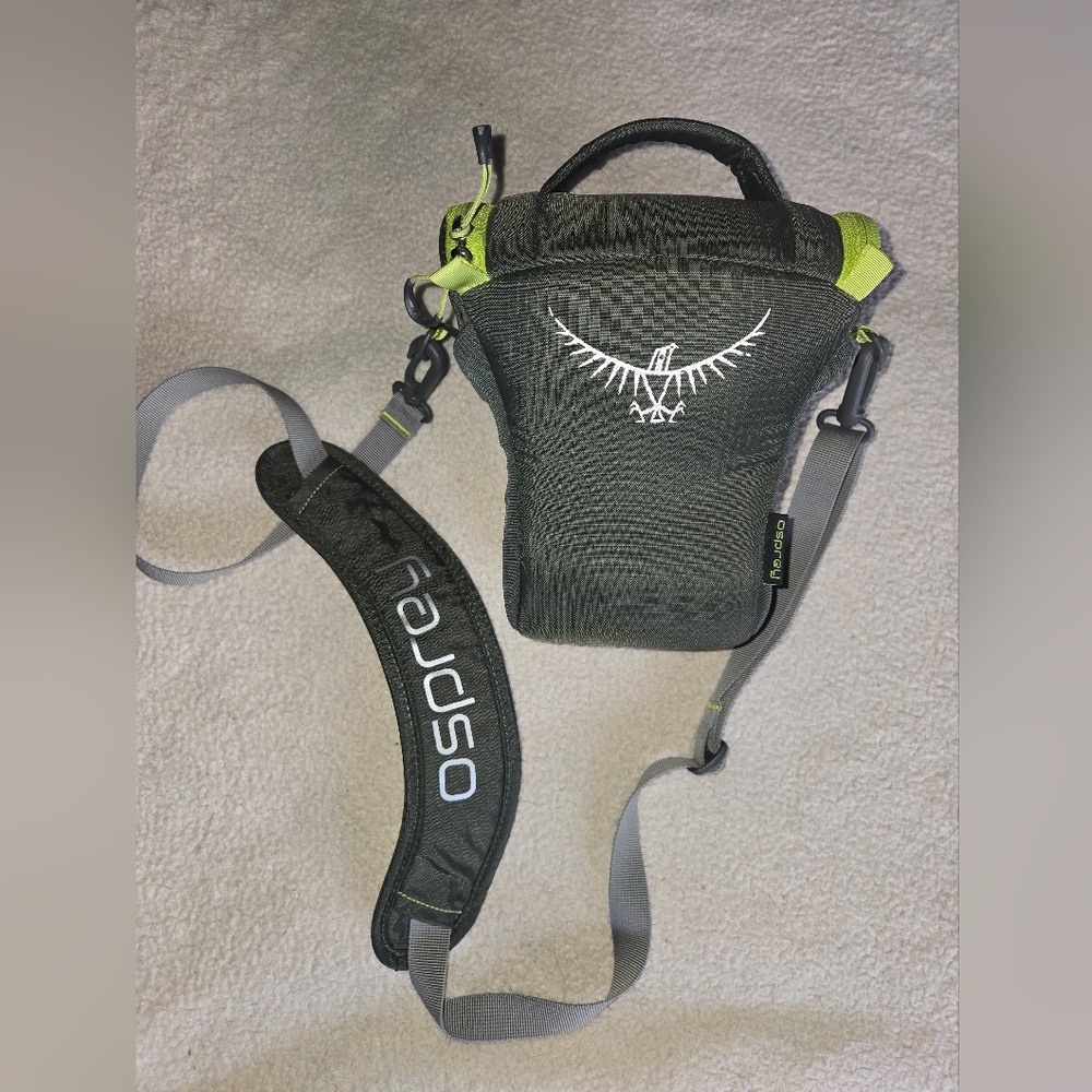 Osprey Camera Case